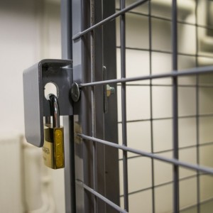 Inbrott i källarförråd koncept_DSF1761